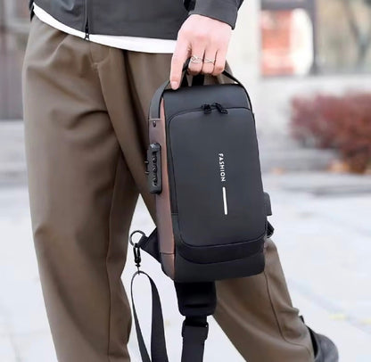 SAC BANDOULIÈRE ANTI-VOL AVEC PORT USB – IMPERMÉABLE